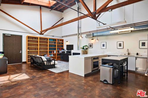 201-1046 Princeton Dr, Marina del Rey, CA, 90292-5410 | Card Image