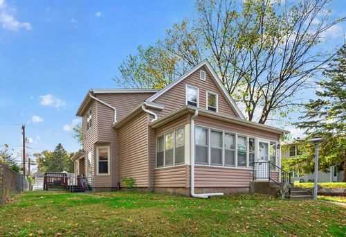 864 Case Ave, Saint Paul, MN, 55106-3804 | Card Image