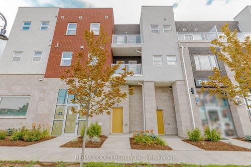 3-124 Seabrook Dr, Kitchener, ON, N2R0R7 | Card Image