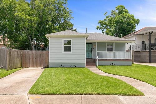3156 Castine St, New Orleans, LA, 70119-2703 | Card Image