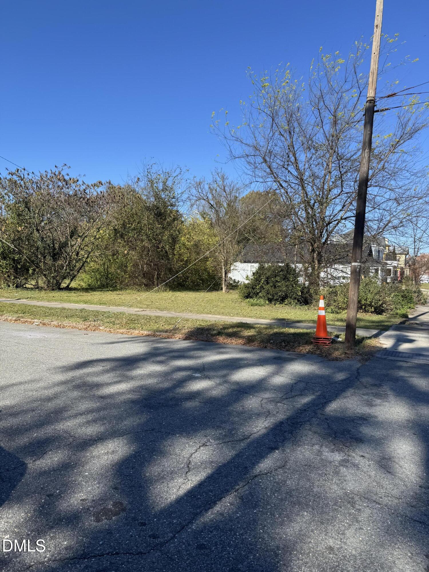 Land in Goldsboro