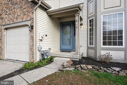 18 Langcliffe Ct, MOUNT LAUREL, NJ, 08054-6224 | Card Image