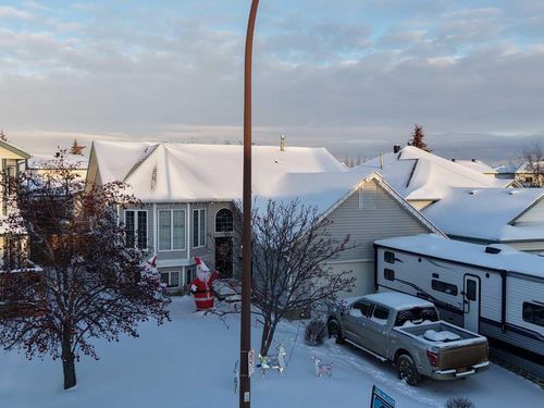 143 Breukel Crescent, Fort Mcmurray, AB, T9K1W8 | Card Image