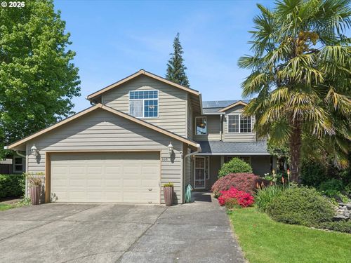 608 Se 18th Ave, Hillsboro, OR, 97123-4822 | Card Image