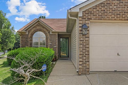 1252 Pleasant Ridge Dr, Lexington, KY, 40509-2074 | Card Image