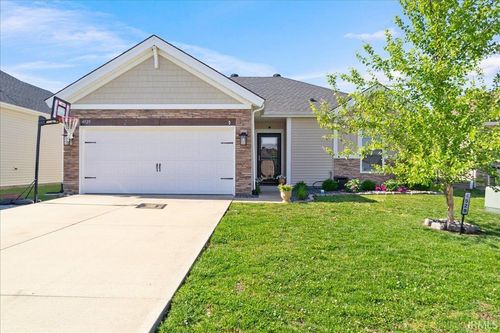 4529 Brentford Drive, Newburgh, IN, 47630-7506 | Card Image