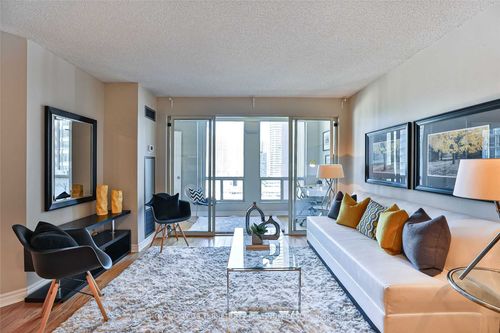 1801-25 Grenville St, Toronto, ON, M4Y2X5 | Card Image
