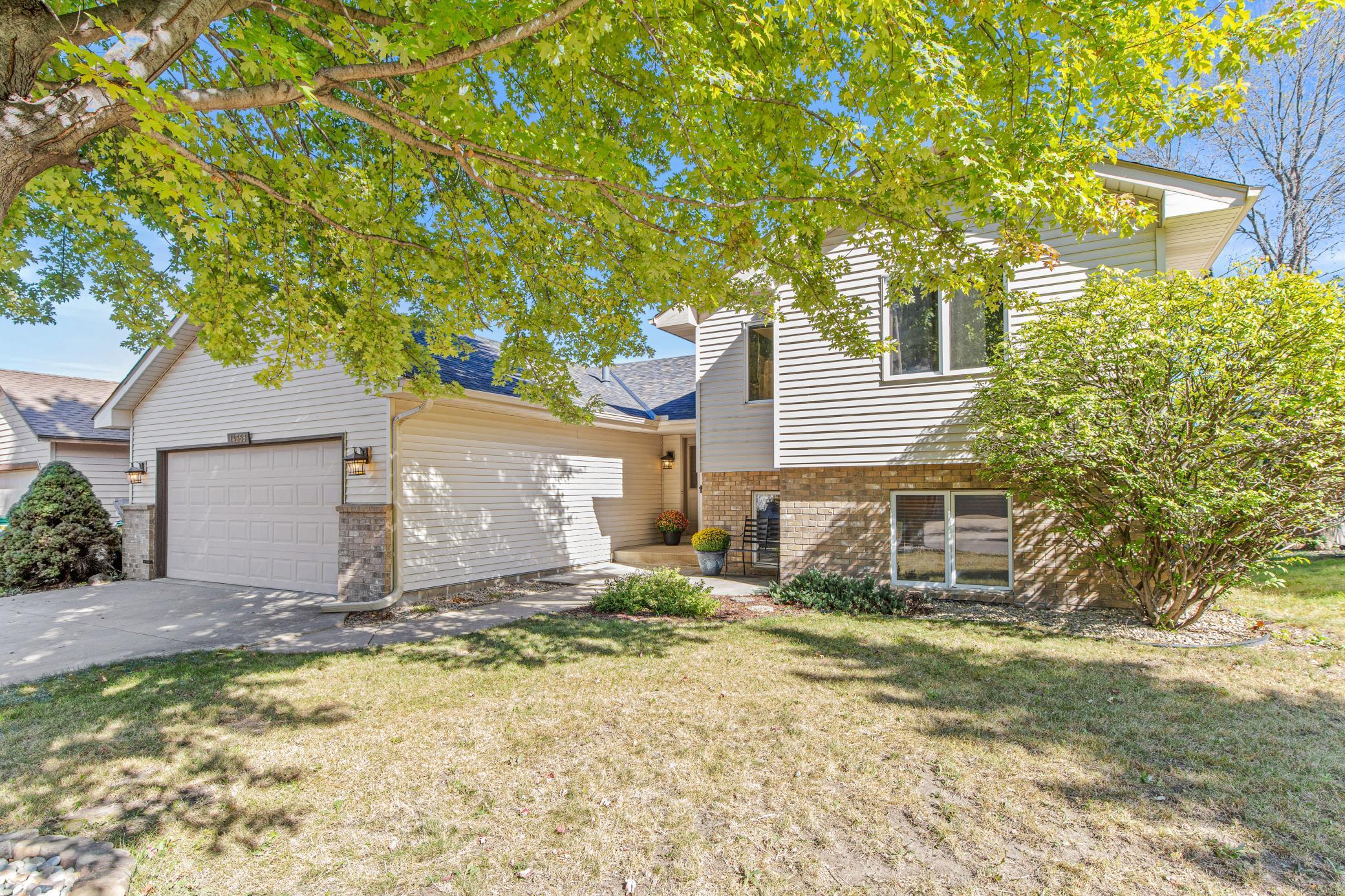 Utica Ave, Savage, MN 55378