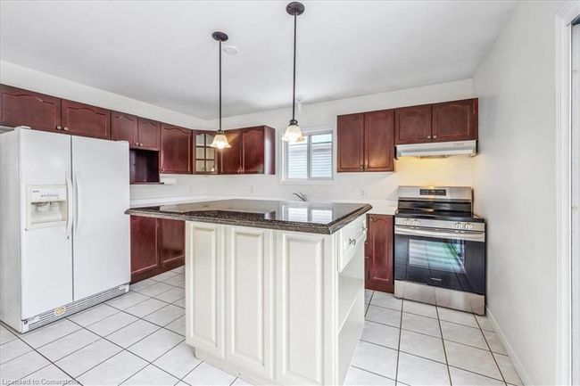 82 Whitlaw Way, House other with 3 bedrooms, 2 bathrooms and 4 parking in Paris ON | Image 12
