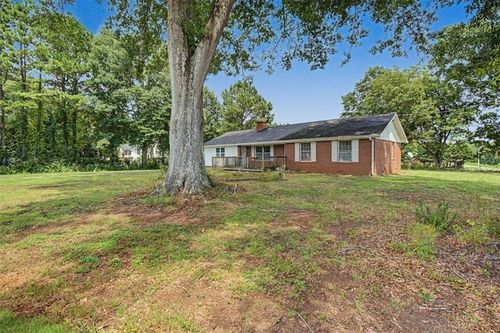 5735 Burnt Hickory Rd, Powder Springs, GA, 30127-3057 | Card Image