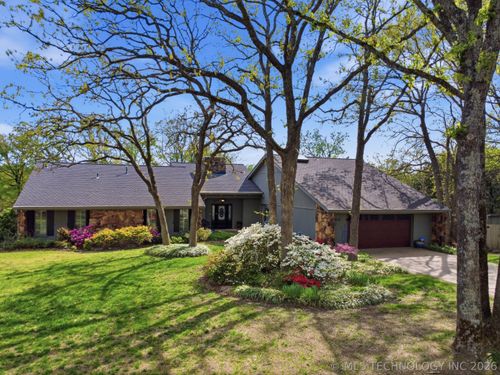 1610 Country Club Drive, Okmulgee, OK, 74447 | Card Image