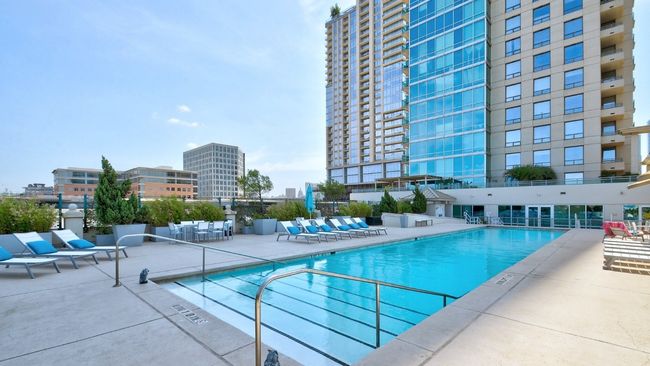 APT-1707 - 300 Bowie St, Condo with 2 bedrooms, 2 bathrooms and 2 parking in Austin TX | Image 10