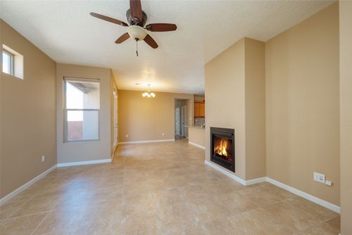 5 Avenida Vista Esquisita, Santa Fe, NM, 87508 | Card Image