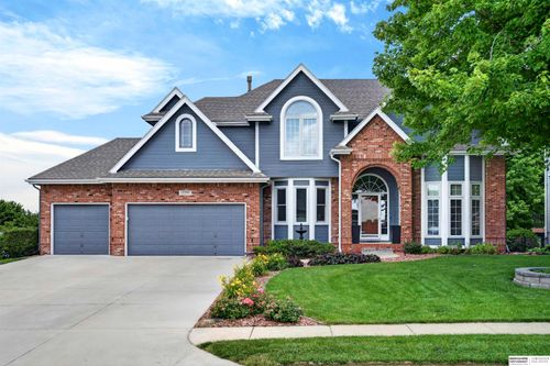 13501 S 22nd St, Bellevue, NE, 68123-4755 | Card Image