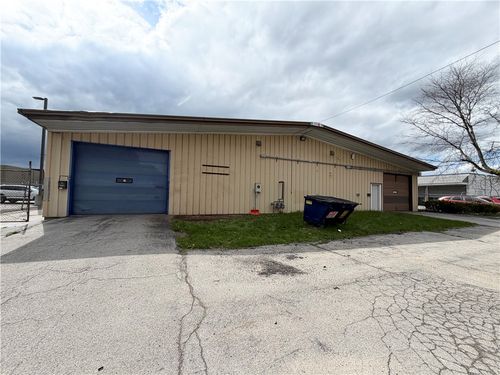 55 Norman St, Rochester, NY, 14613-1809 | Card Image