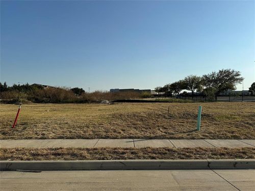 1223 Alisa Ln, Arlington, TX, 76014-3809 | Card Image