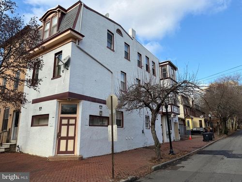 801 W 9th St, WILMINGTON, DE, 19801-1308 | Card Image