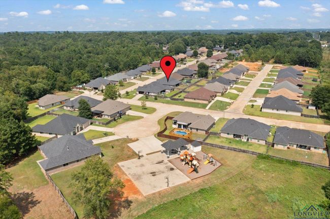 2502 Oasis Dr, House other with 4 bedrooms, 3 bathrooms and null parking in Longview TX | Image 45
