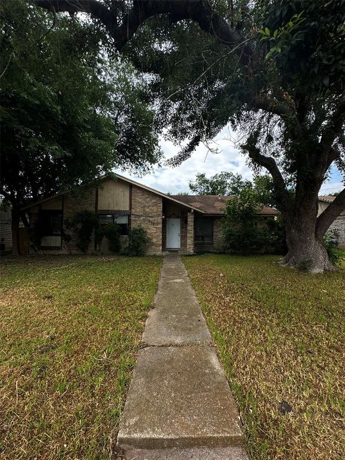 207 W William Cannon Dr, Austin, TX, 78745-5660 | Card Image
