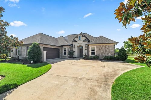 274 E Augusta Ln, Slidell, LA, 70458-8835 | Card Image