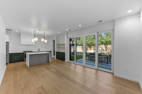 2-5006 Gladeview Dr, Austin, TX, 78745-1784 | Card Image