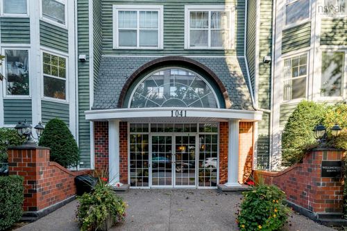 206-1041 Wellington St, Halifax, NS, B3H4P5 | Card Image