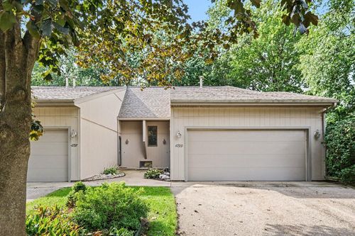 4799 Rockvalley Dr Ne, Grand Rapids, MI, 49525-6841 | Card Image