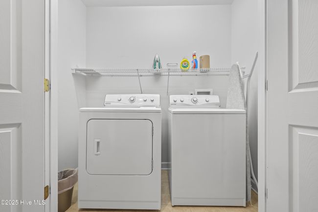 B - 537 Third Ave S, Condo with 4 bedrooms, 5 bathrooms and 1 parking in Kure Beach NC | Image 36
