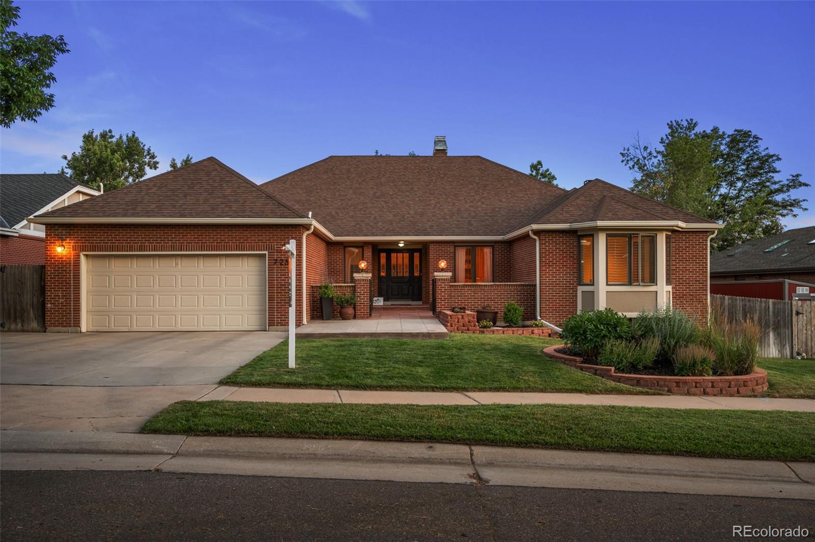 Sundown Cir, Littleton, CO 80120