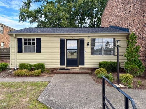 ofc-70-1002 Willow Dr, Chapel Hill, NC, 27514-2946 | Card Image