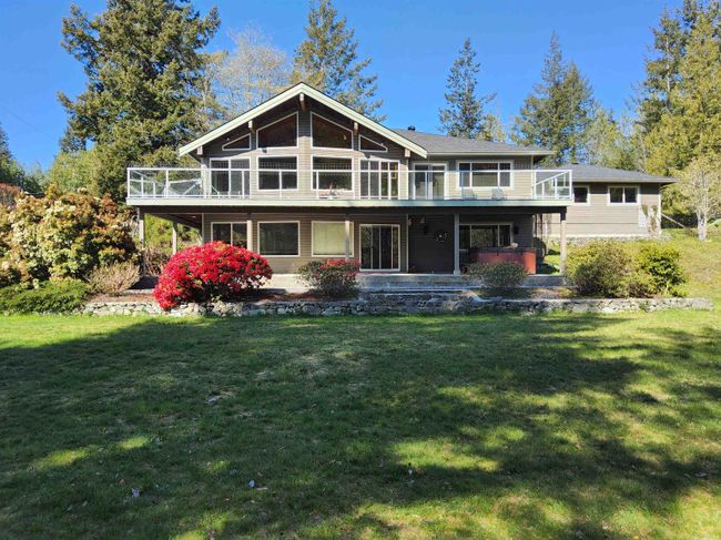 12810 Mainsail Road, House other with 3 bedrooms, 3 bathrooms and 10 parking in Madeira Park BC | Image 2