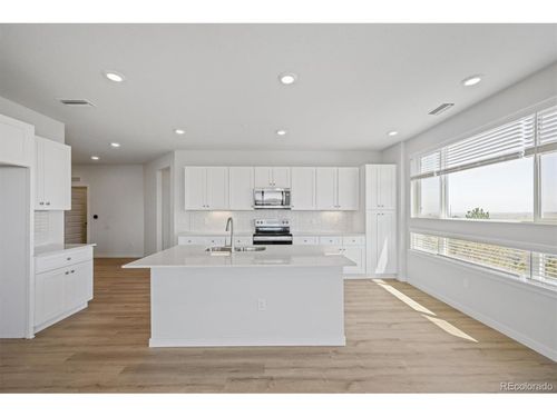 305-483 Interlocken Blvd, Broomfield, CO, 80021-5203 | Card Image