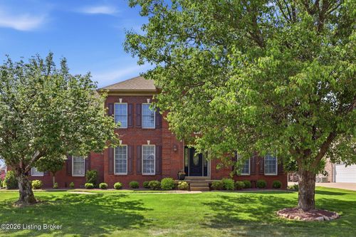 11206 Baumler Pl, Louisville, KY, 40291 | Card Image