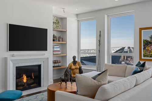 unit-24a-1111 W River Pkwy, Minneapolis, MN, 55415-7536 | Card Image