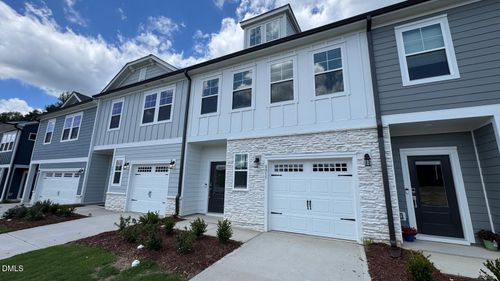8815 Malmesbury Ln, Wake Forest, NC, 27587-1204 | Card Image
