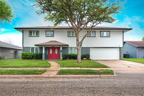 1129 Alexandria Dr, Corpus Christi, TX, 78412-3705 | Card Image