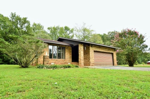 4970 Greenhaw Rd, Decherd, TN, 37324-4120 | Card Image