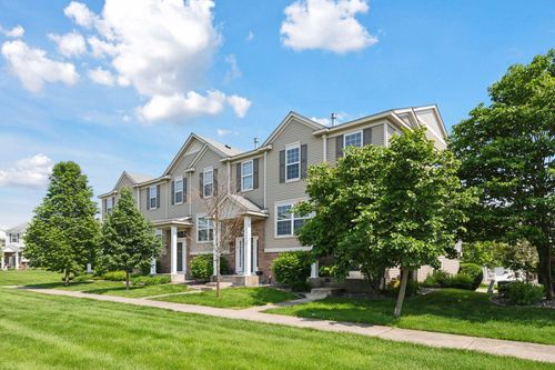 15146 Fanning Dr N, Hugo, MN, 55038-8543 | Card Image