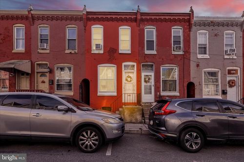 1328 Kenny St, READING, PA, 19602-2122 | Card Image