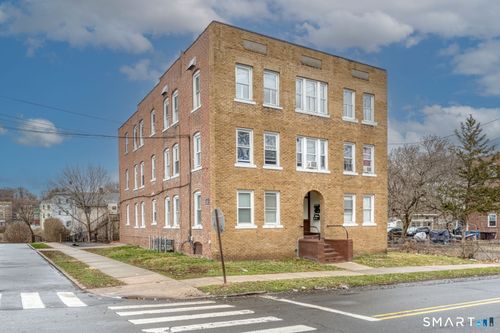 3s-152 Oak Street, New Britain, CT, 06051 | Card Image