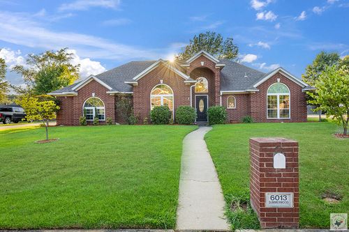 6013 Summerwood Ln, Texarkana, AR, 71854-9400 | Card Image