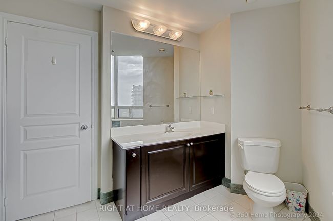 PH5 - 1 Belvedere Crt, Condo with 1 bedrooms, 2 bathrooms and 1 parking in Brampton ON | Image 6