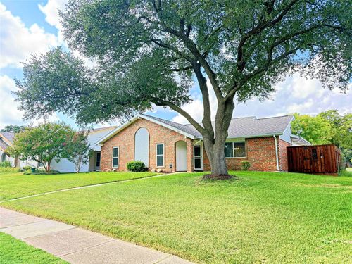 5533 Jester Dr, Garland, TX, 75044-4519 | Card Image
