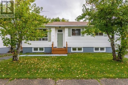 51 Fox Ave, Saint John's, NL, A1B2H8 | Card Image