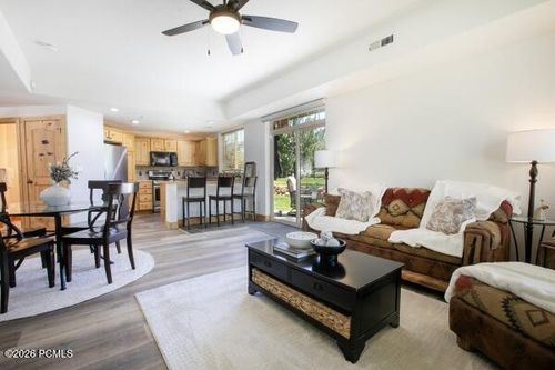 b1-6144 Fox Pointe Cir, Park City, UT, 84098-7591 | Card Image