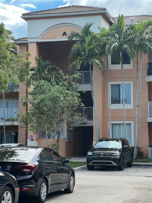 a303-6928 Sw 39th St, Davie, FL, 33314-2472 | Card Image