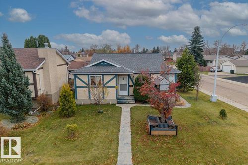 11827 140 Ave Nw, Edmonton, AB, T5X4J7 | Card Image