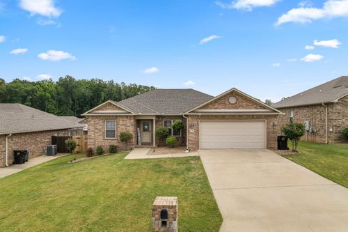 26 Huntington Dr, Austin, AR, 72007-8116 | Card Image