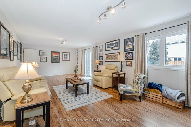13 Mcgillivary Cres, House other with 4 bedrooms, 3 bathrooms and 4 parking in Brampton ON | Image 32