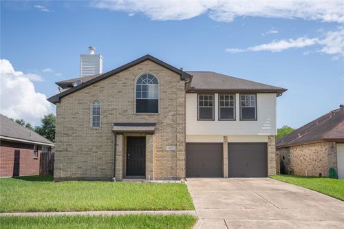 4027 Almond Lake Drive, Houston, TX, 77047 | Card Image